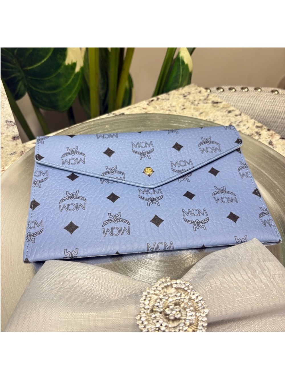 MCM Blue Logo Envelope Clutch NIB with Chain 💙🎀 - Picture 2 of 10
